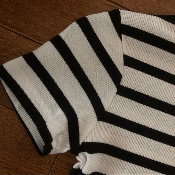 Striped cropped tee - Picture 2 of 4